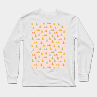 Minimalist triangles geometric pattern in pastel pink Long Sleeve T-Shirt